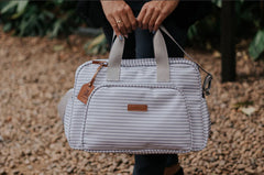 Bolso Grande y Mochila Mediana Crecer Gris