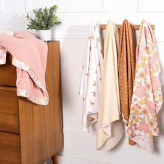 Paquete con 4 mantas de franela Floral Retro 76,2cmx76,2cm