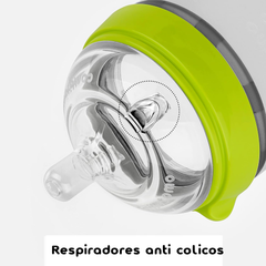 Paquete con 2 biberones Comotomo Verde 250ml (3m+)