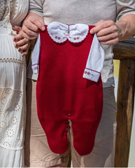 Salida de Maternidad Bordada Rojo Fuego C/Blanco