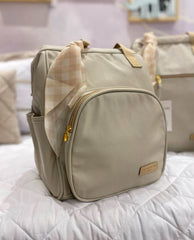 Mochila Maternidad Mediana Encanto Marfil Con Bolso Frontal Térmico