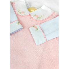 Salida de Maternidad Bordada Rosa c/Blanco