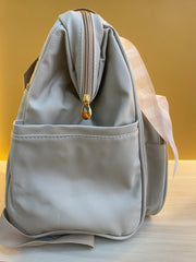 Mochila Maternidad Mediana Encanto Marfil Con Bolso Frontal Térmico