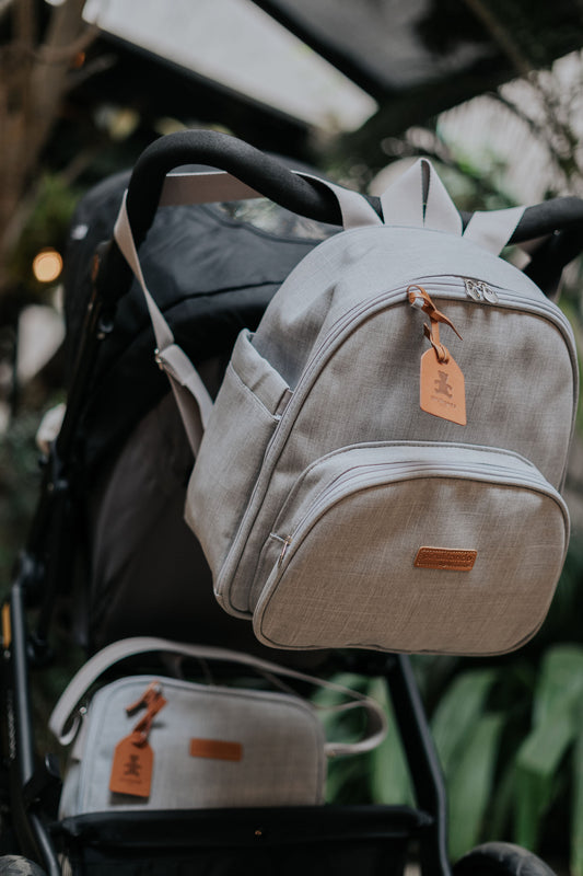 Mochila Mediana Con Bolsillo Térmico Cuidado Gris